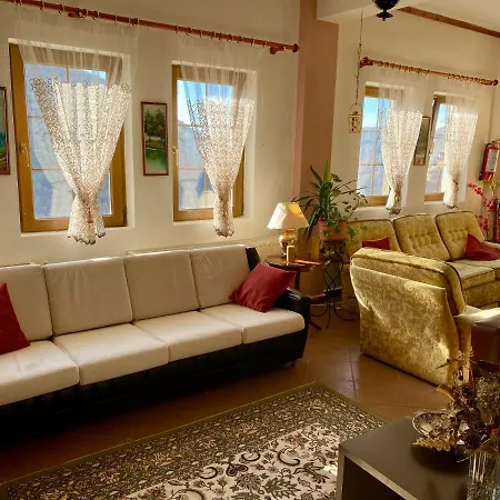 Eleni's Guest house Pisoderi